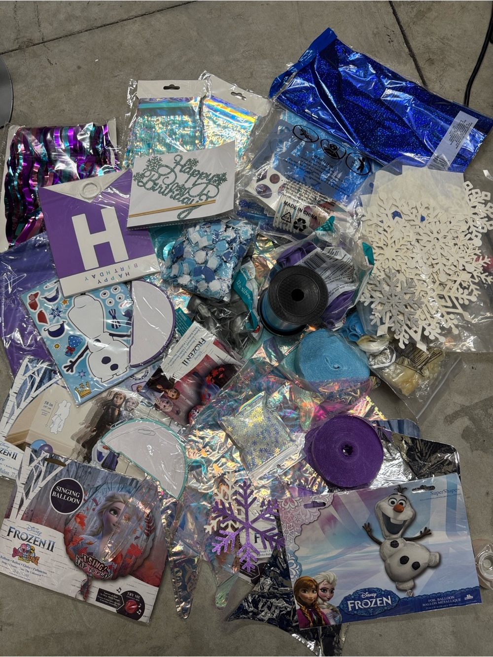 Blue and Purple Winter Party Decorations - Mixed Supplies